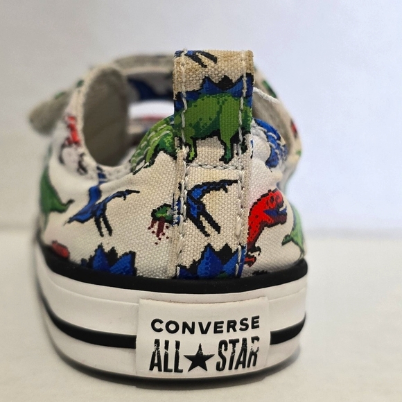 Chuck Taylor All Star Easy-On 8-Bit Dino Toddler Size 6 Gently-Used - Picture 5 of 12